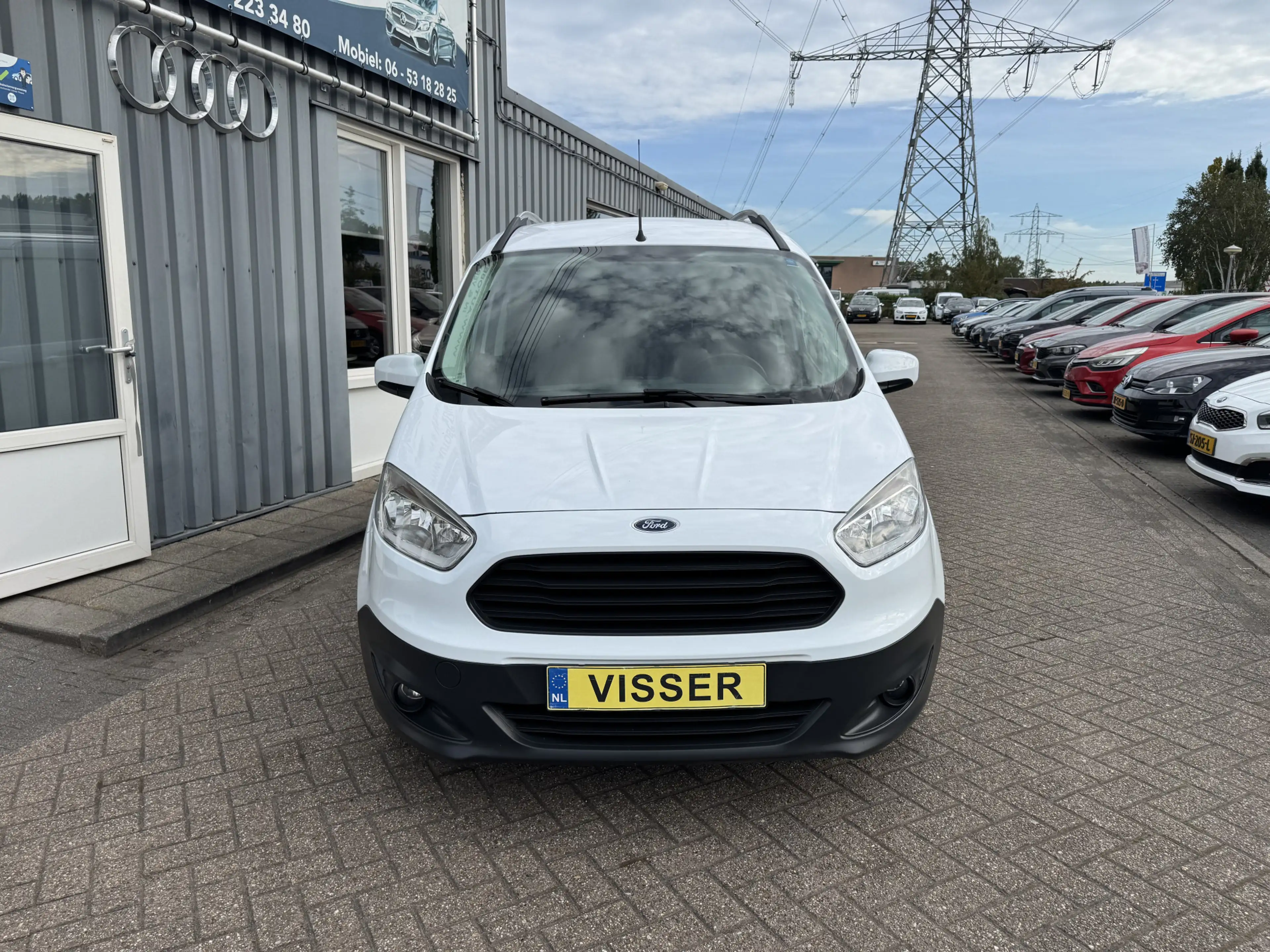 Ford Transit Courier 1.0 Economy — photo 5