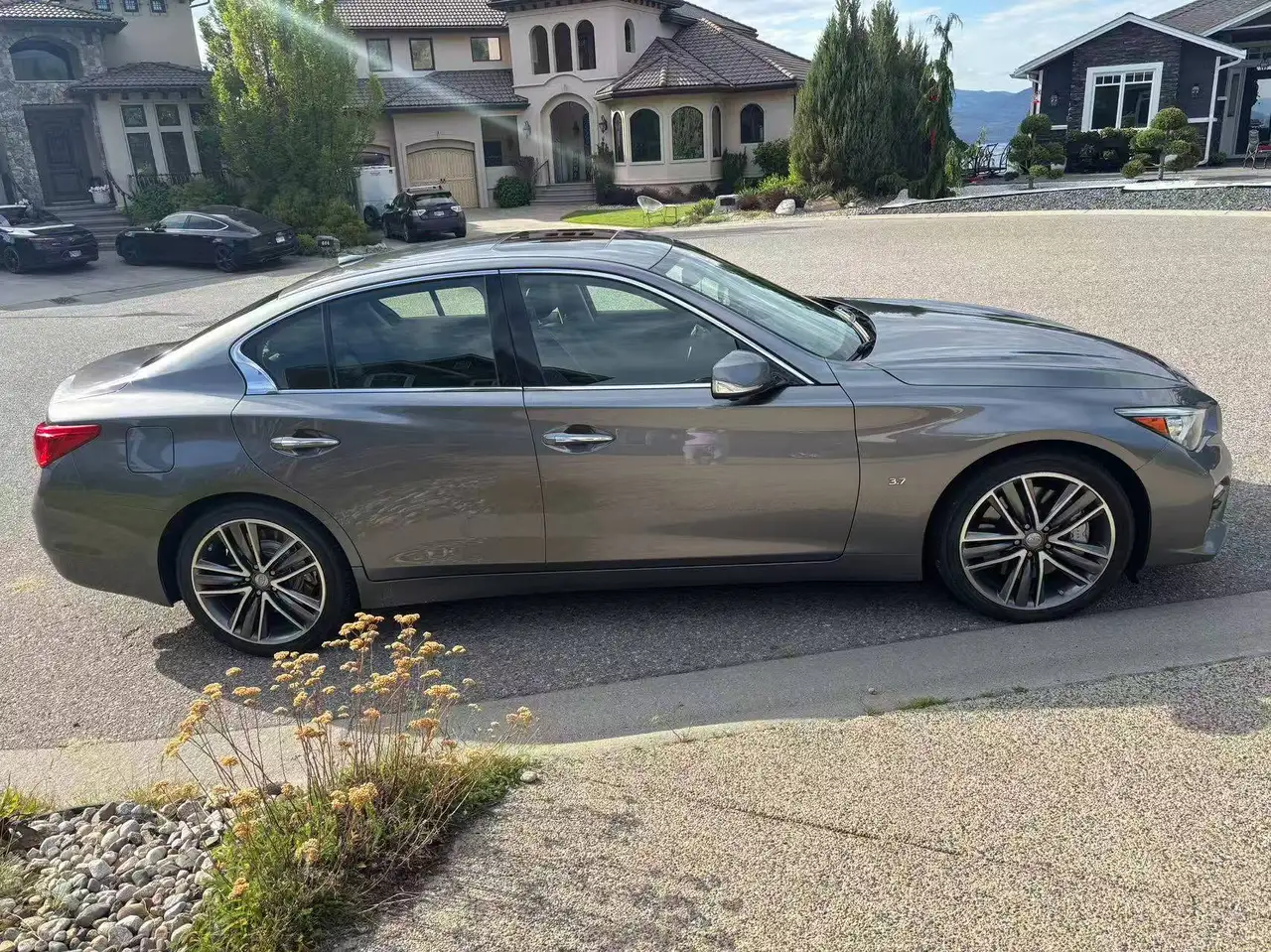 2014 Infiniti Q50