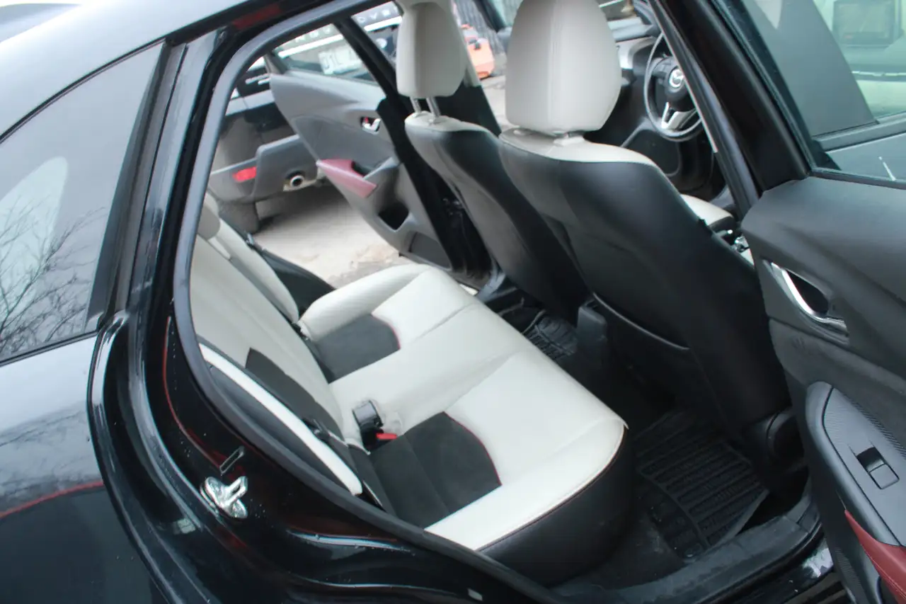 Mazda CX-3 снимка Mazda CX-3