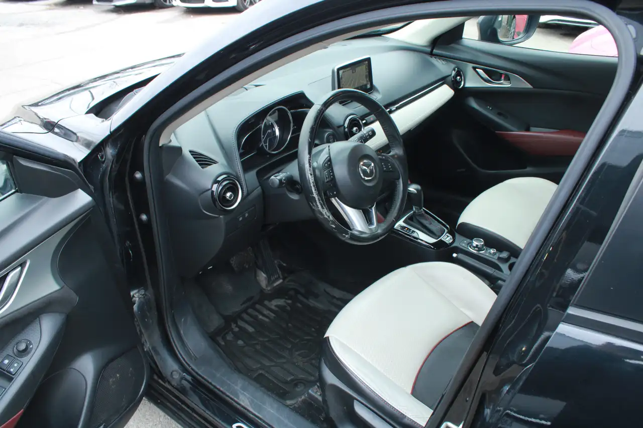 Mazda CX-3 снимка Mazda CX-3