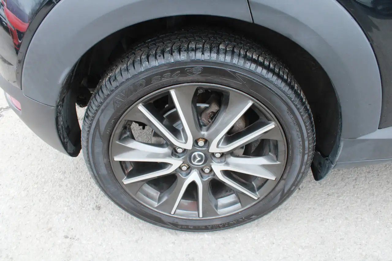 Mazda CX-3 снимка Mazda CX-3