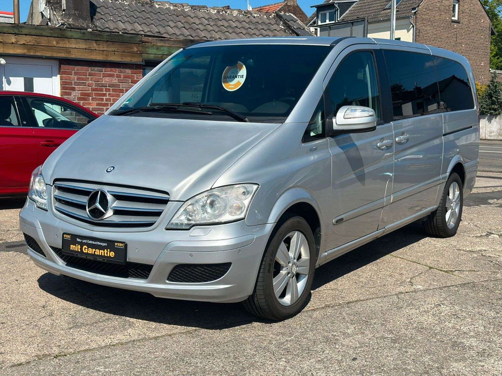 Second hand Mercedes Benz Viano 