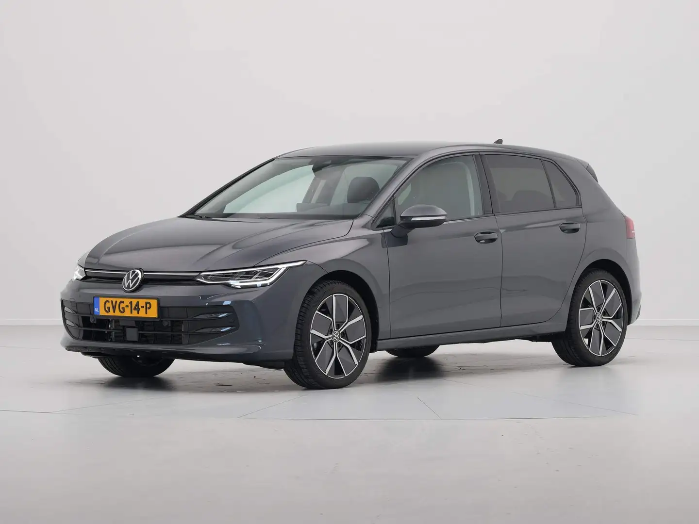 Volkswagen Golf 1.5 eTSI 115pk Oranje Edition Navigatie Pdc Clima Grau - 2