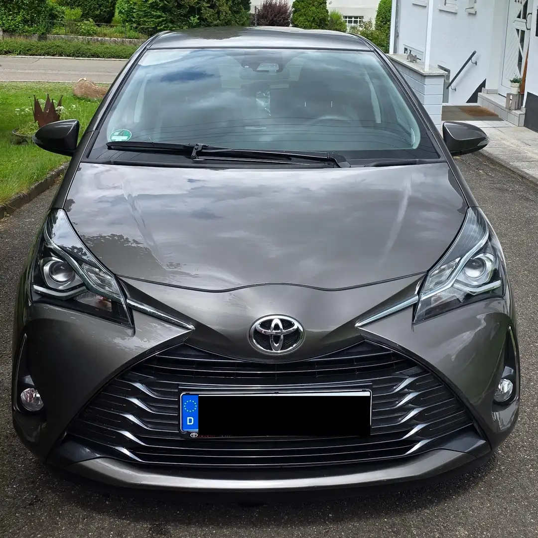 Toyota Yaris Yaris 1,5-Dual-VVT-iE Grau - 1