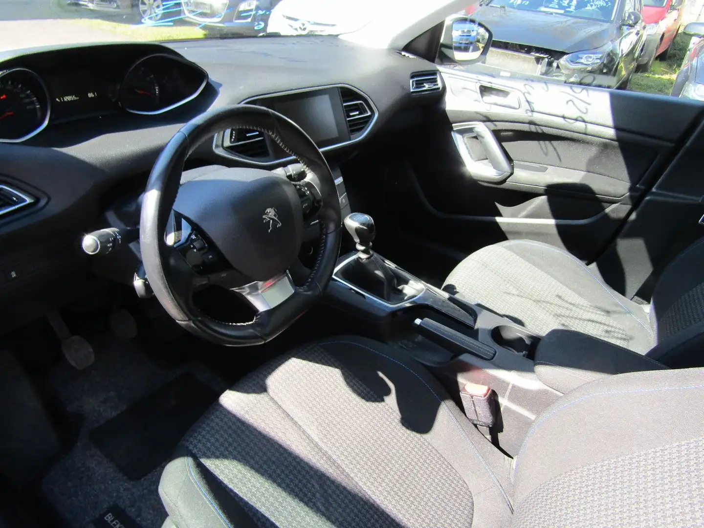 Peugeot 308 SW Style Weiß - 2