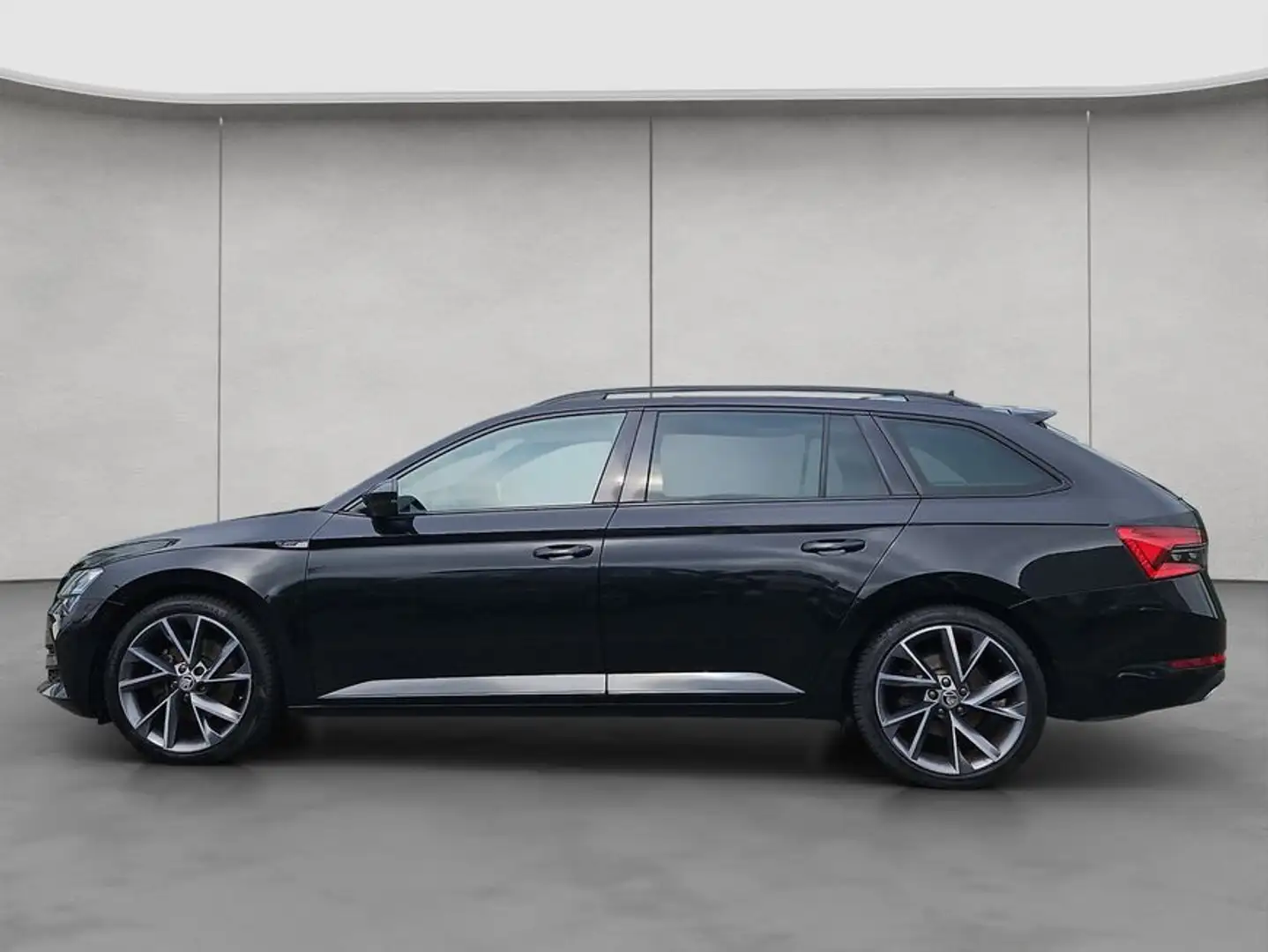 Skoda Superb Combi Sportline Schwarz - 2