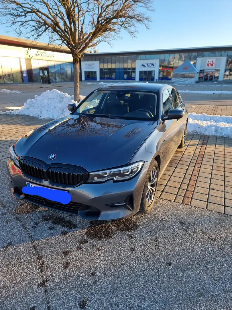 BMW 330 330e *GARANTIE* Sport Line Grau - 1