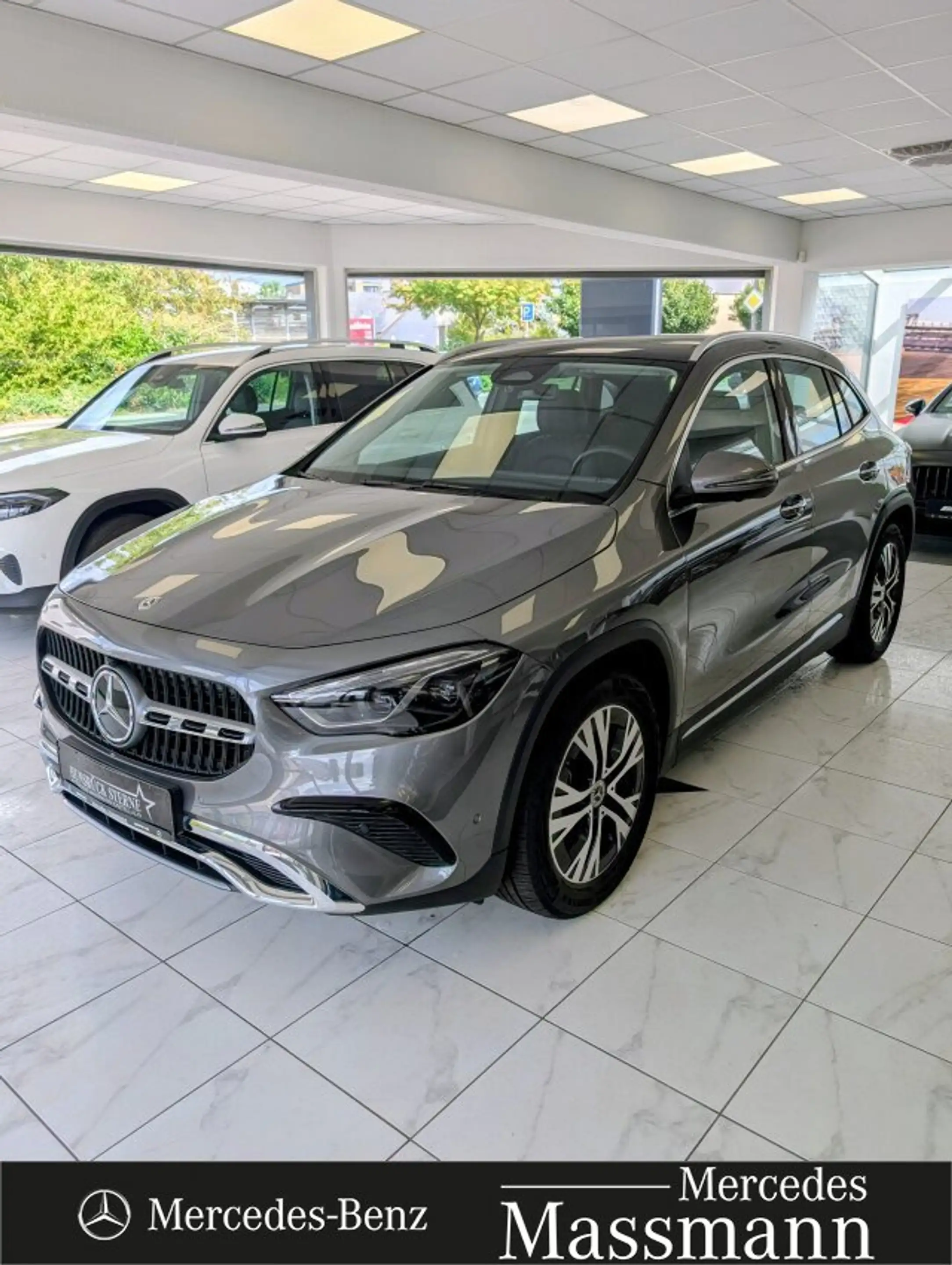 Mercedes-Benz GLA 220 GLA 220 d 4MATIC Progressive/Pano.-Dach Navi/Klima — photo 12