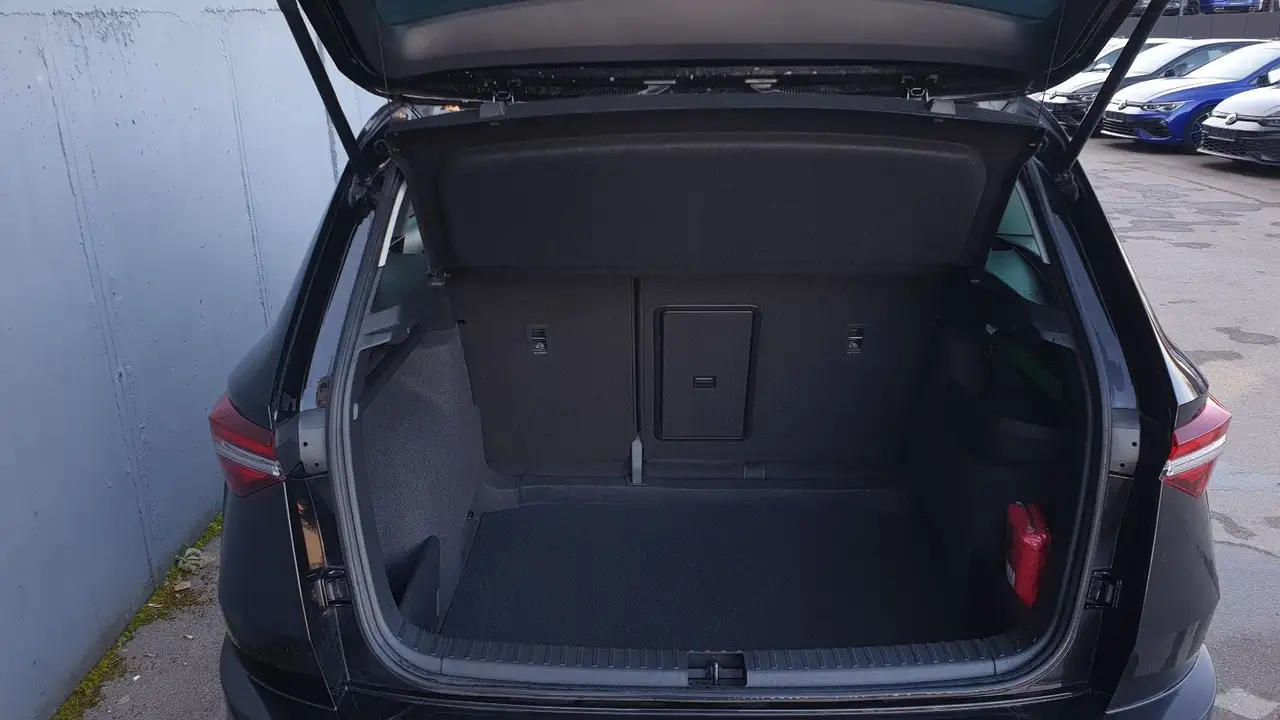 Skoda Karoq 2.0l TDI DSG STYLE Pano/Virtual/Kamera/AHK, миниатюра 19