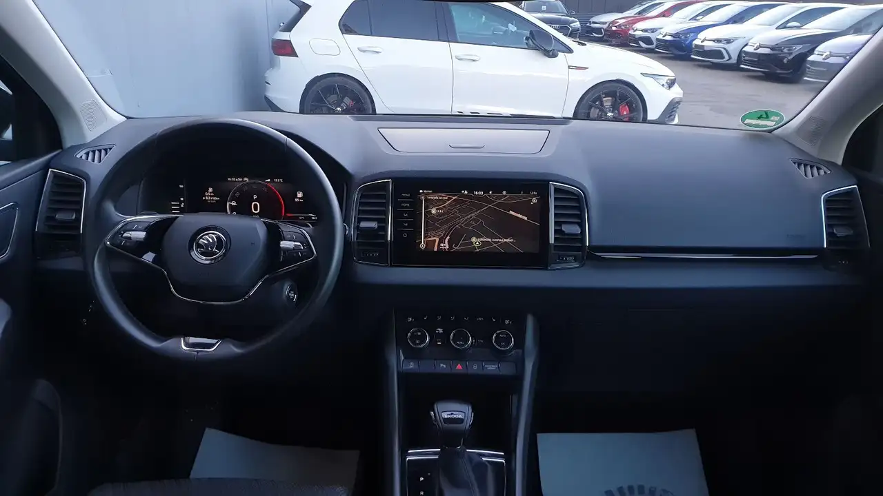 Skoda Karoq 2.0l TDI DSG STYLE Pano/Virtual/Kamera/AHK, миниатюра 5