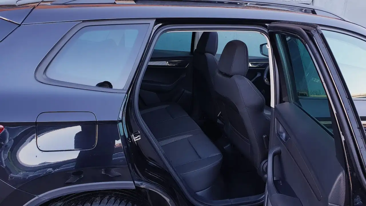 Skoda Karoq 2.0l TDI DSG STYLE Pano/Virtual/Kamera/AHK, миниатюра 8