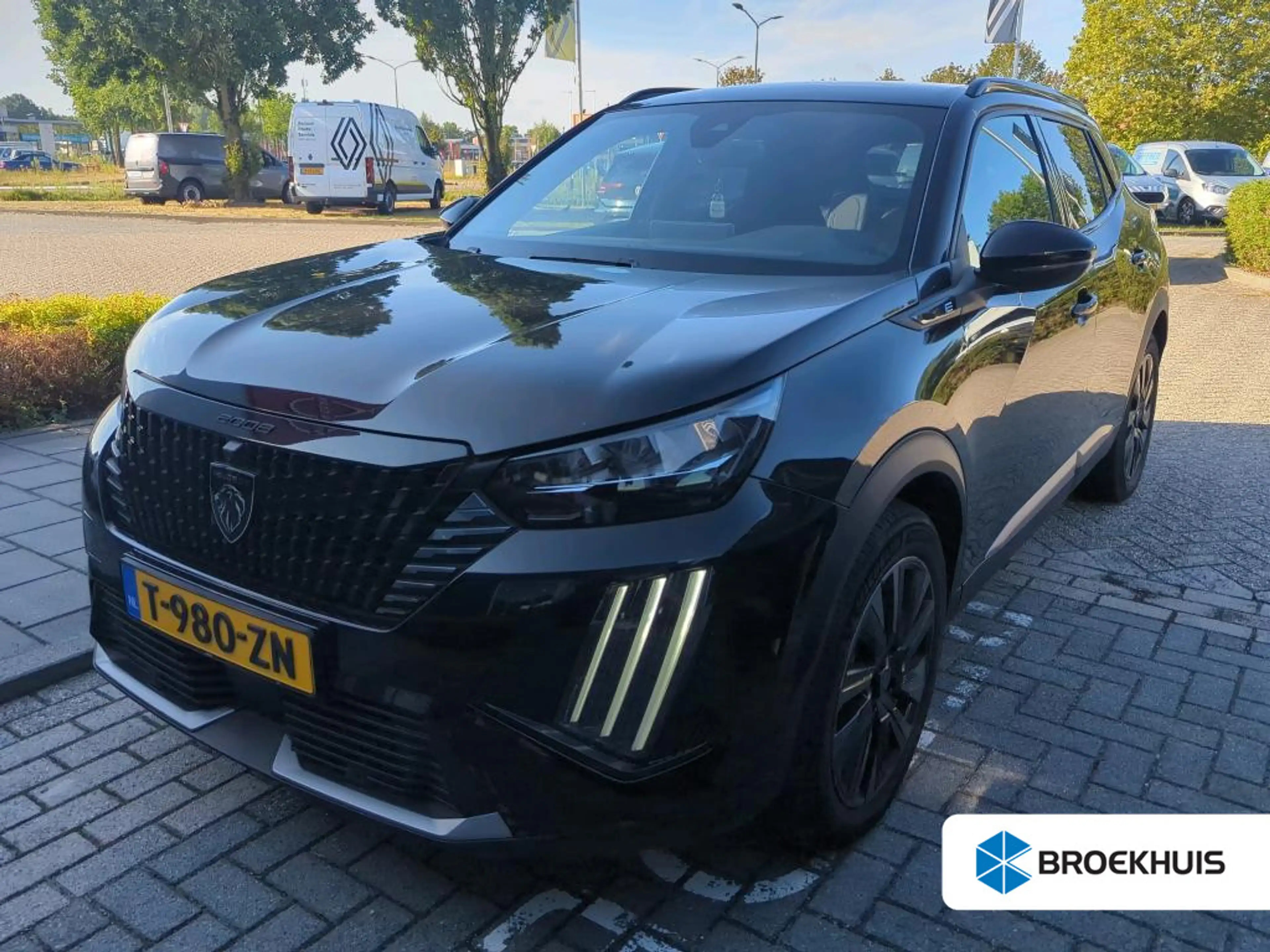 Peugeot e-2008 EV GT 54 kWh | Nieuw model | Fase 3 laden | Naviga