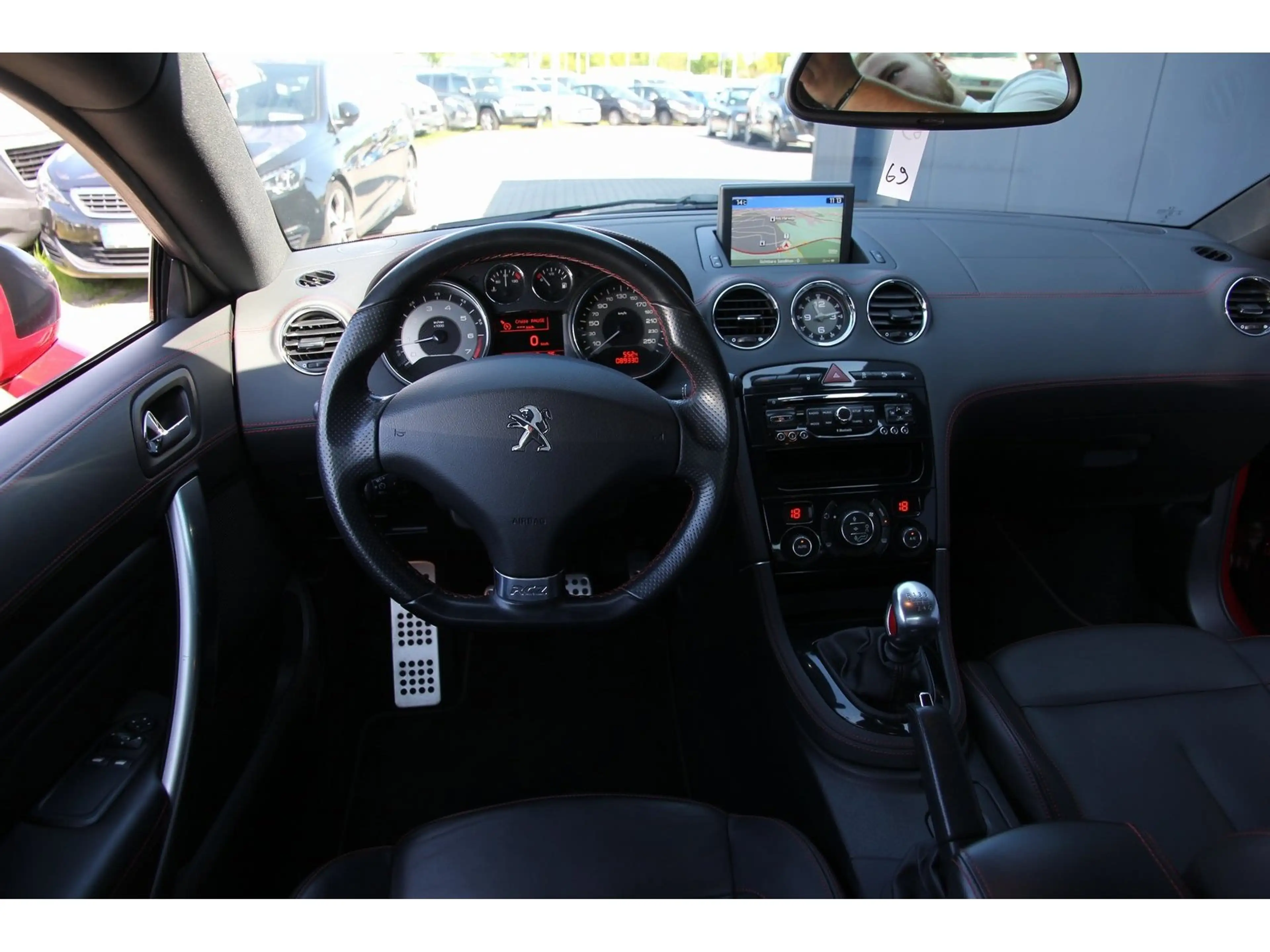 Peugeot RCZ 1.6 270 THP R — photo 13