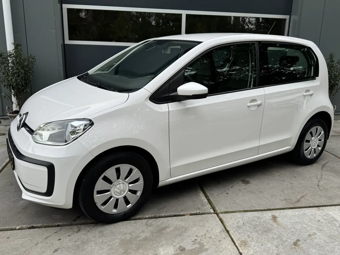 Volkswagen up! 1.0 MPI 60pk BMT move up! Airco Elektrische spiege Blanc - 2
