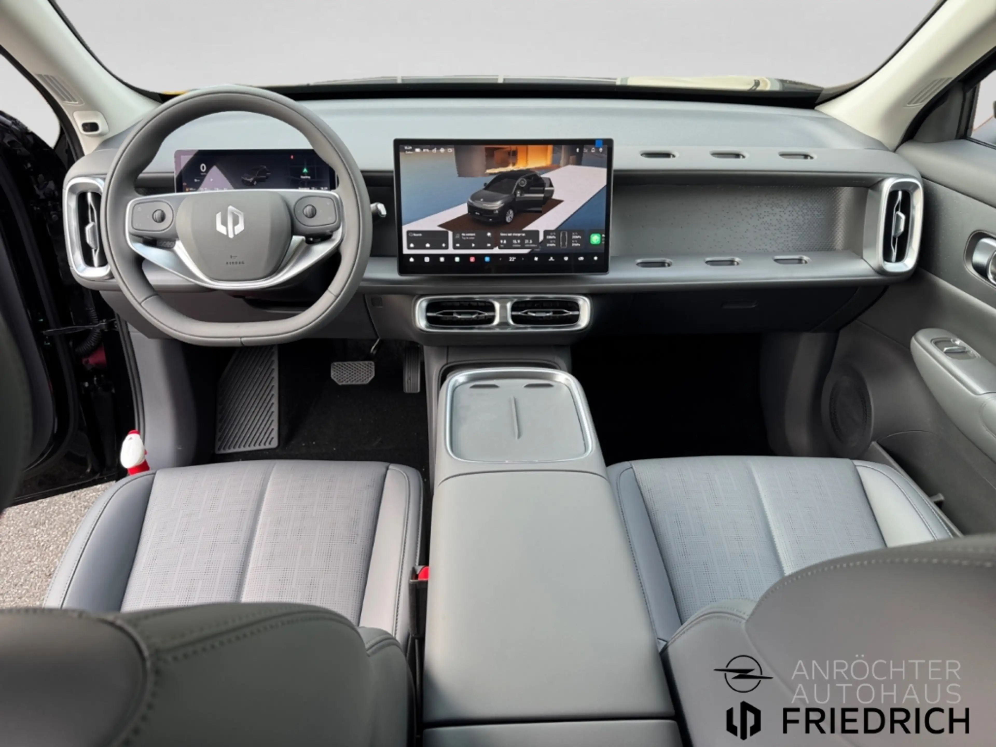 Leapmotor Others 160 kW Hybrid EV Design — photo 14
