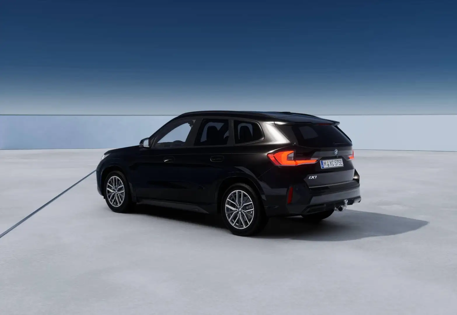 BMW iX1 iX1 eDrive20 MSport Schwarz - 2