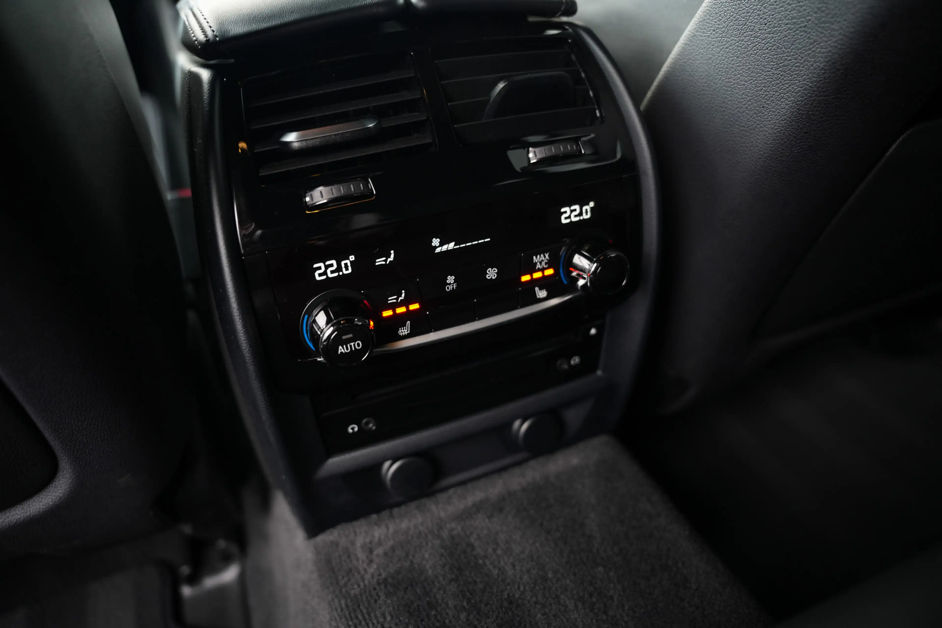 BMW M550 5-serie Touring M550d 400pk xDrive High Executive — photo 18