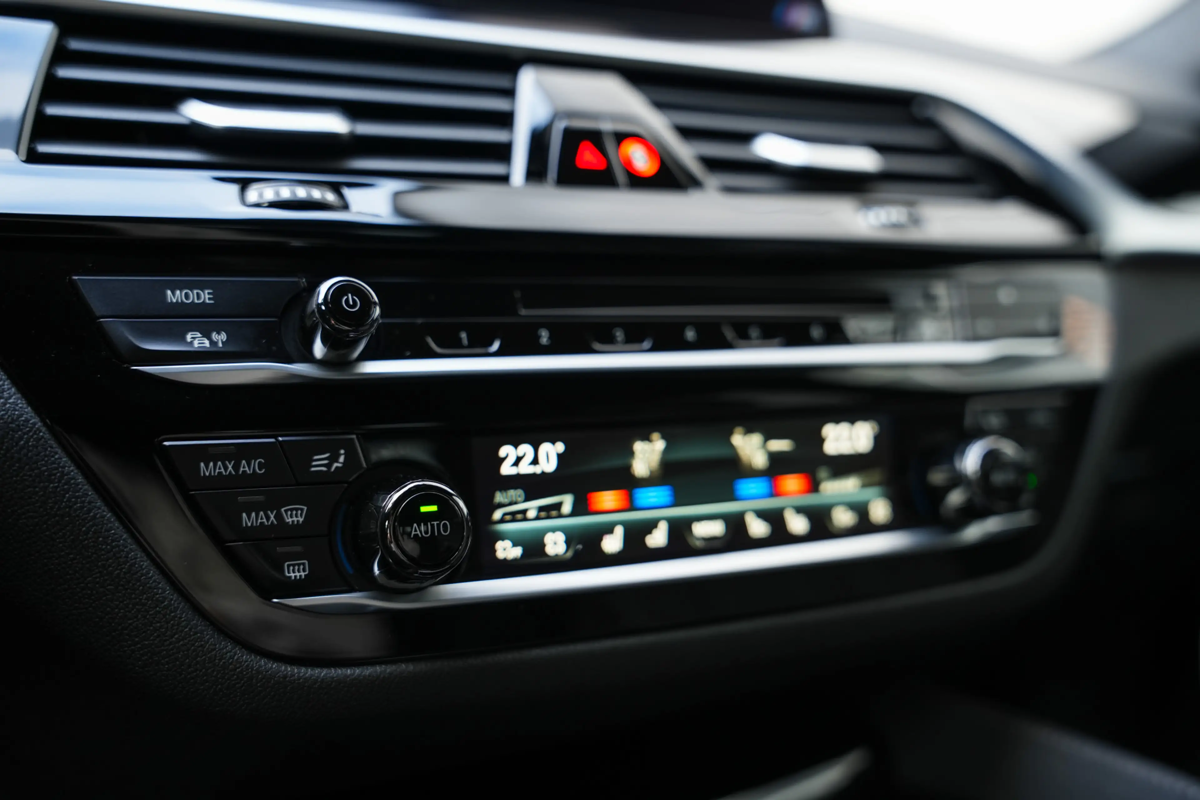 BMW M550 5-serie Touring M550d 400pk xDrive High Executive — photo 35