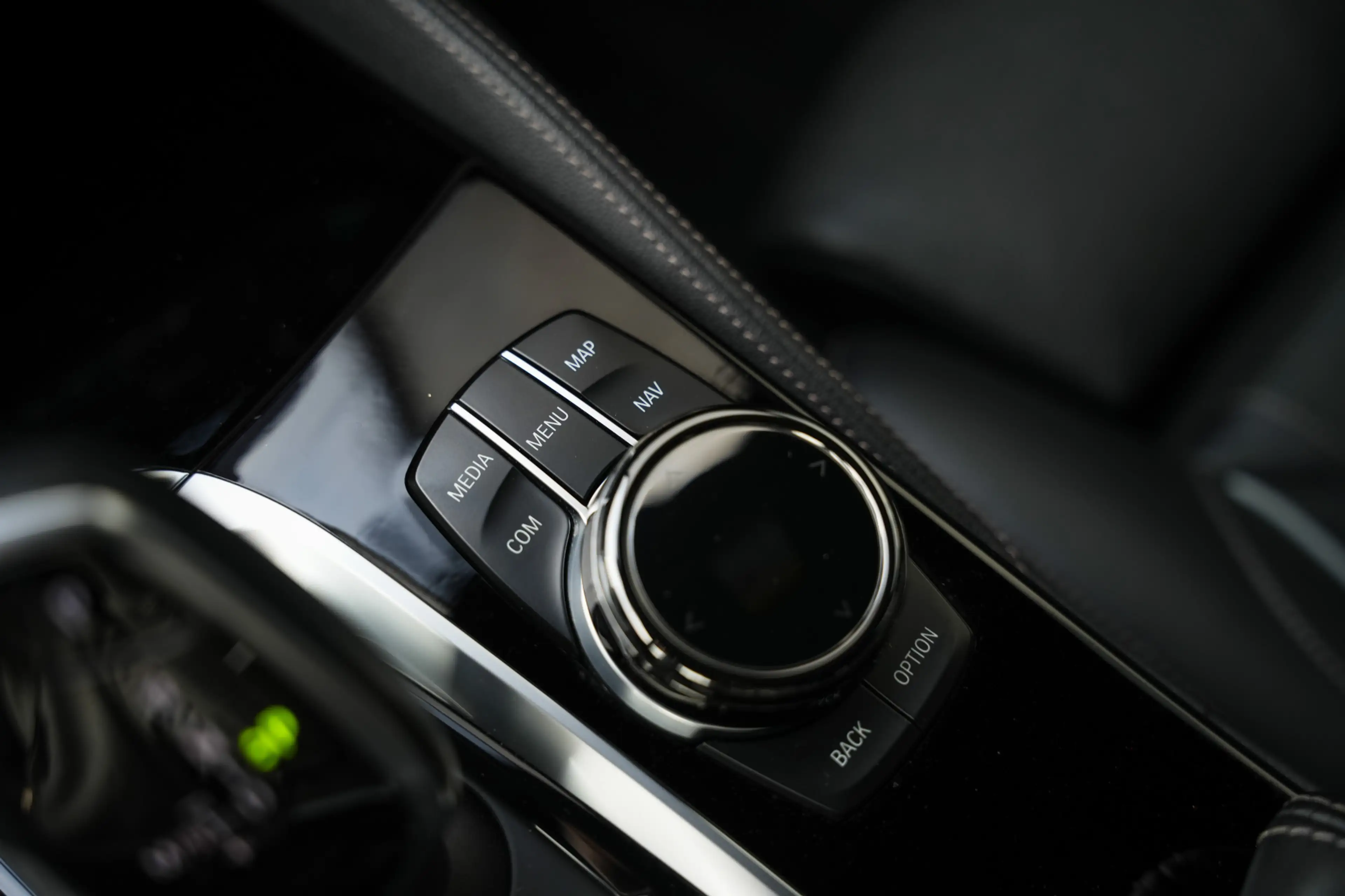 BMW M550 5-serie Touring M550d 400pk xDrive High Executive — photo 33