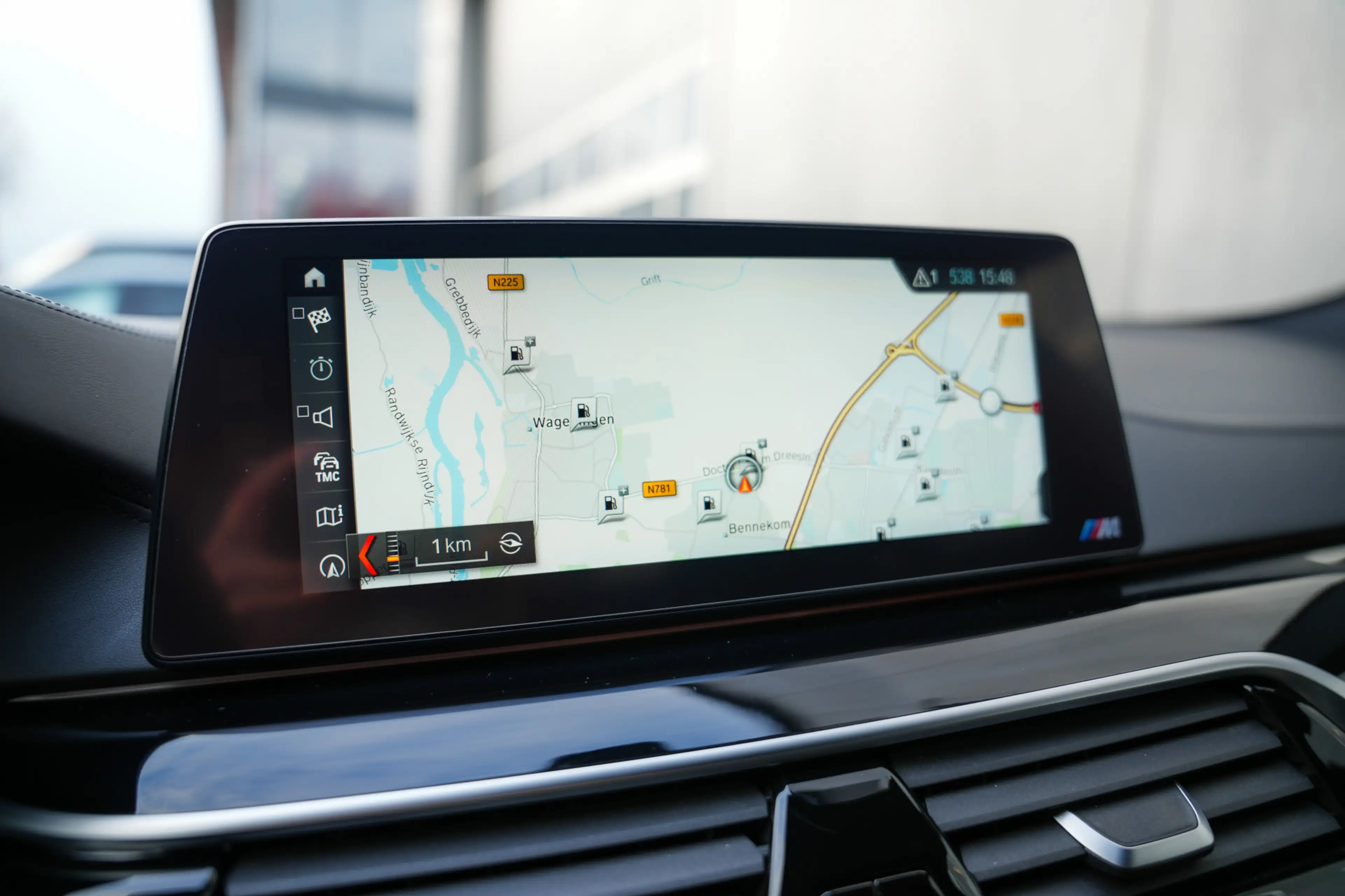 BMW M550 5-serie Touring M550d 400pk xDrive High Executive — photo 42