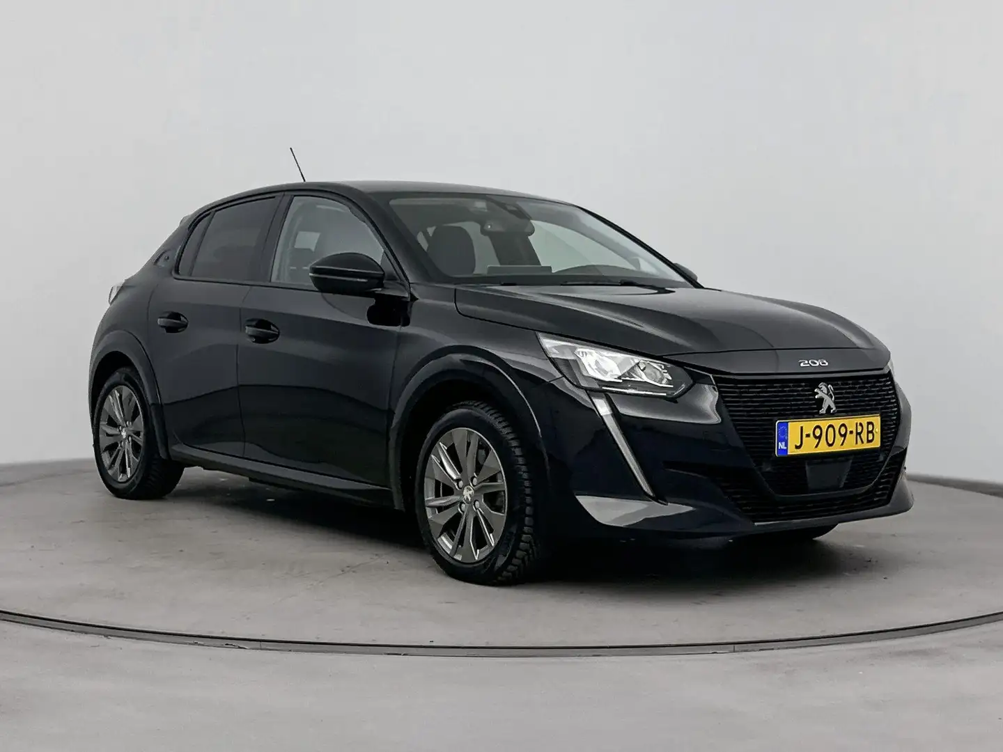 Peugeot e-208 Allure 50kWh | 1ste eigenaar | 3 FASE | Camera | L Zwart - 2