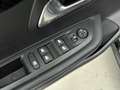 Peugeot e-208 Allure 50kWh | 1ste eigenaar | 3 FASE | Camera | L Zwart - thumbnail 16