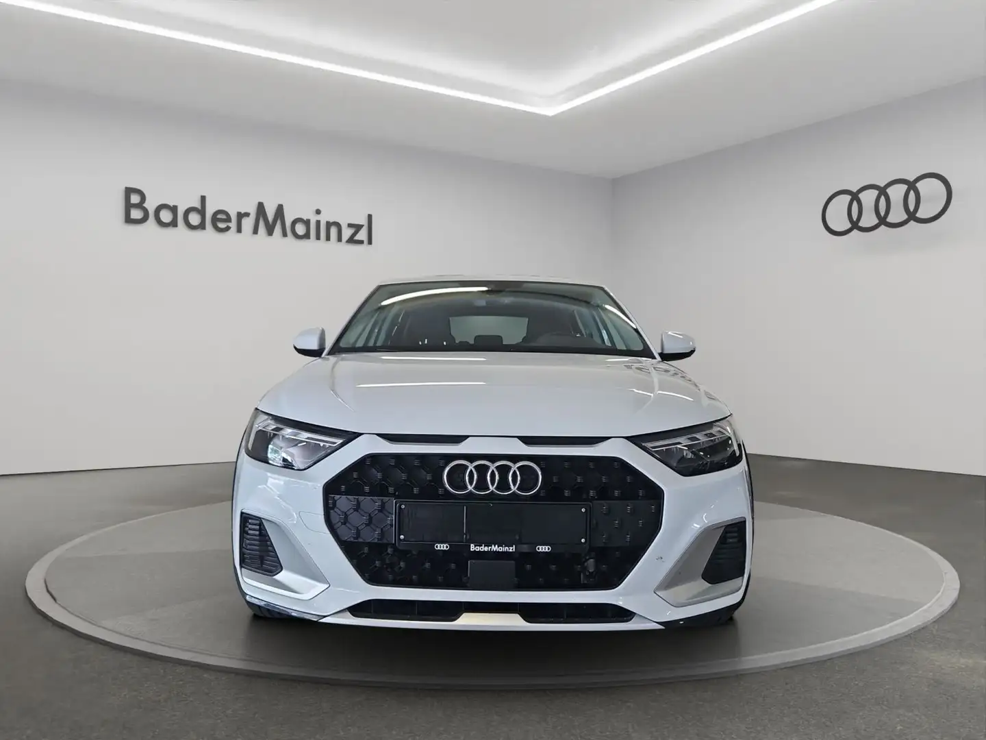 Audi A1 30 TFSI 81(110) kW(PS) S tronic Weiß - 2