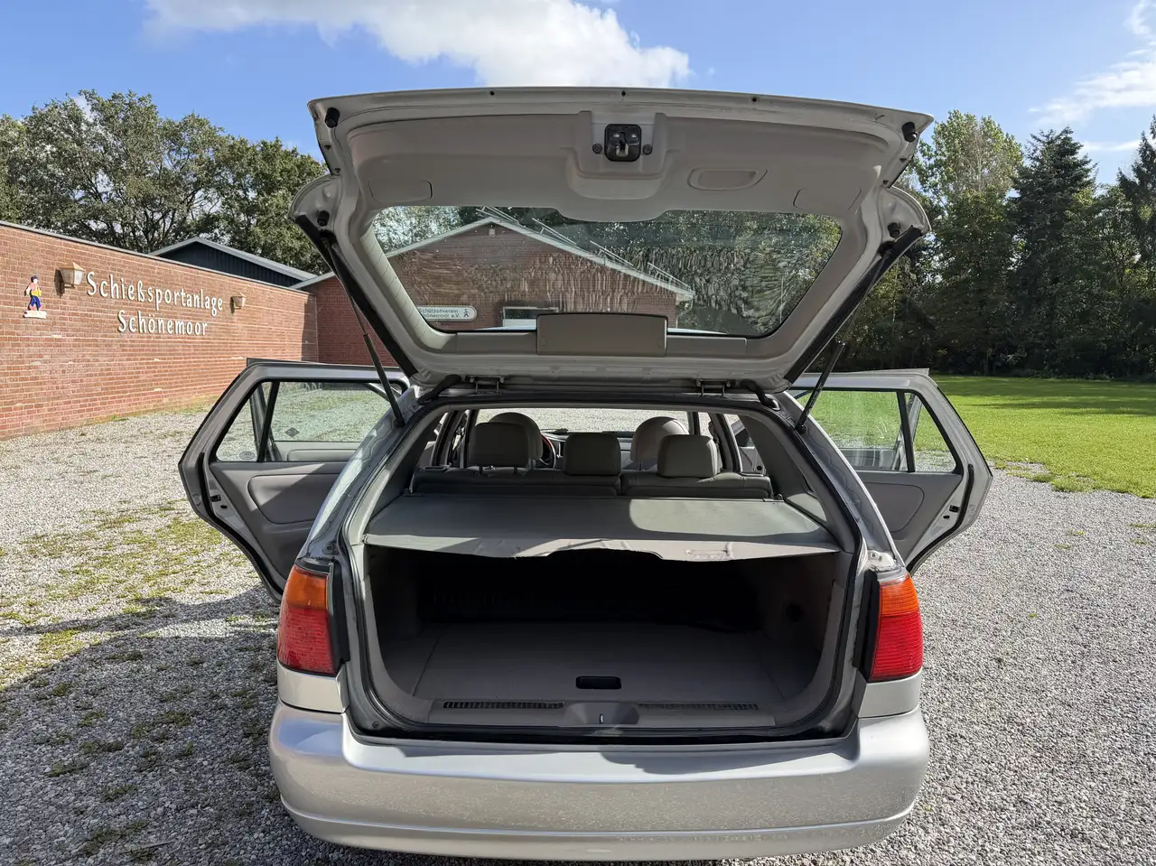 Nissan Primera 2.0, Automatik, Vollleder, Wenig Kilometer, foto 6