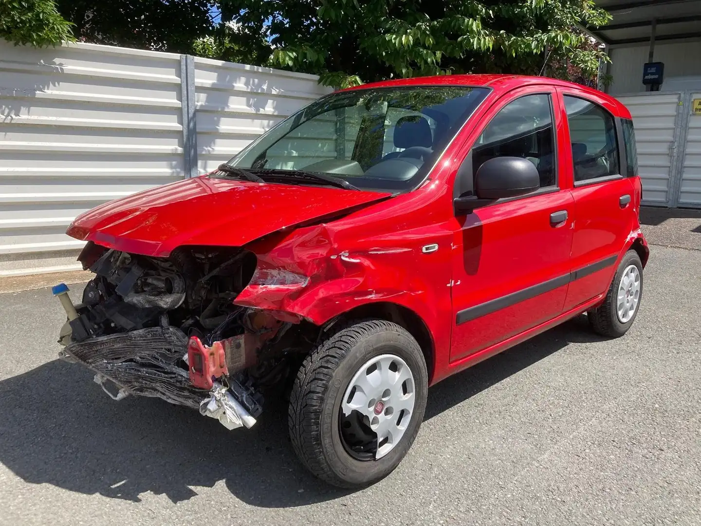 Fiat Panda 1,2 69 Easy  --- Wenig Kilometer --- Rot - 1