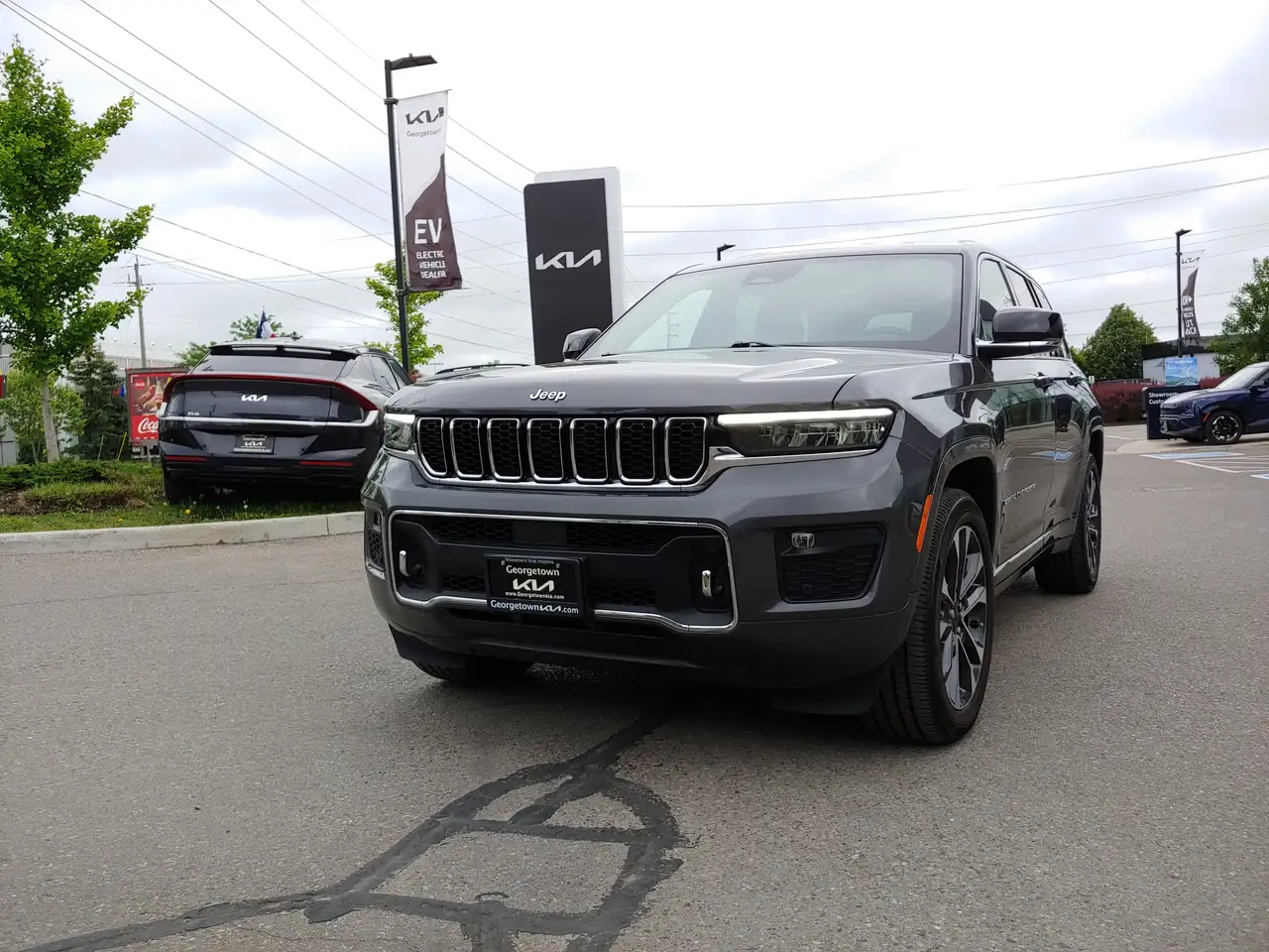 Jeep Grand Cherokee photo Jeep Grand Cherokee