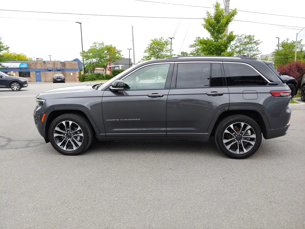 Jeep Grand Cherokee photo Jeep Grand Cherokee