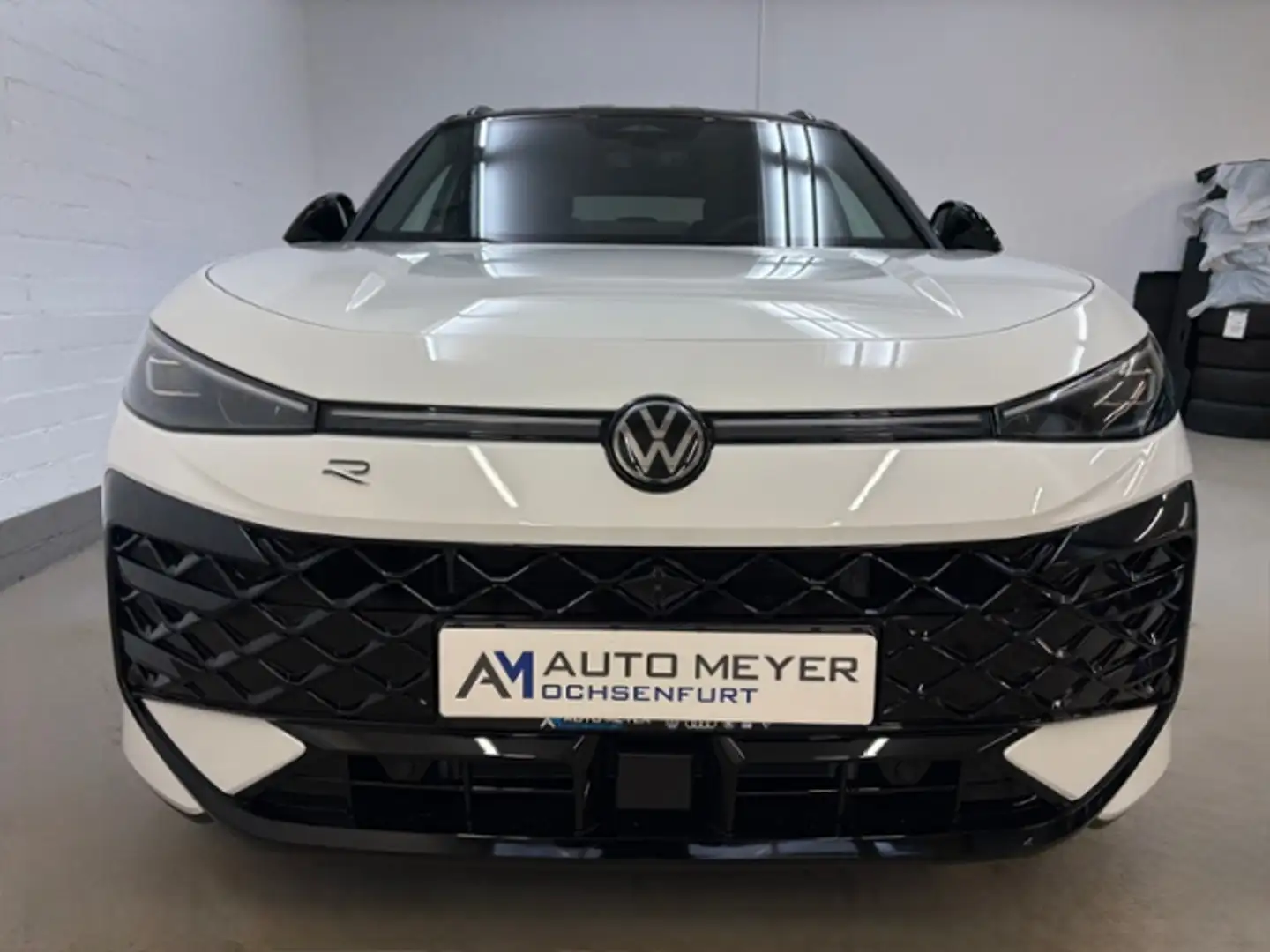 Volkswagen T-Roc R-Line 1.5 eTSI DSG Navi HUD IQ.Light Paket Black Blanc - 2