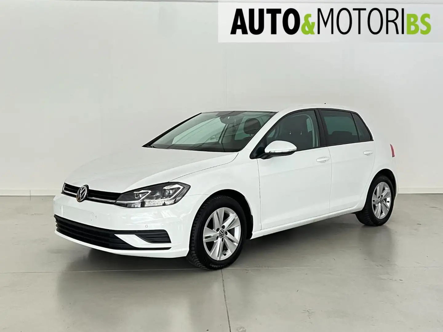 Volkswagen Golf 1.0 TSI 85 CV 5p. Trendline BlueMotion Technology Bianco - 1