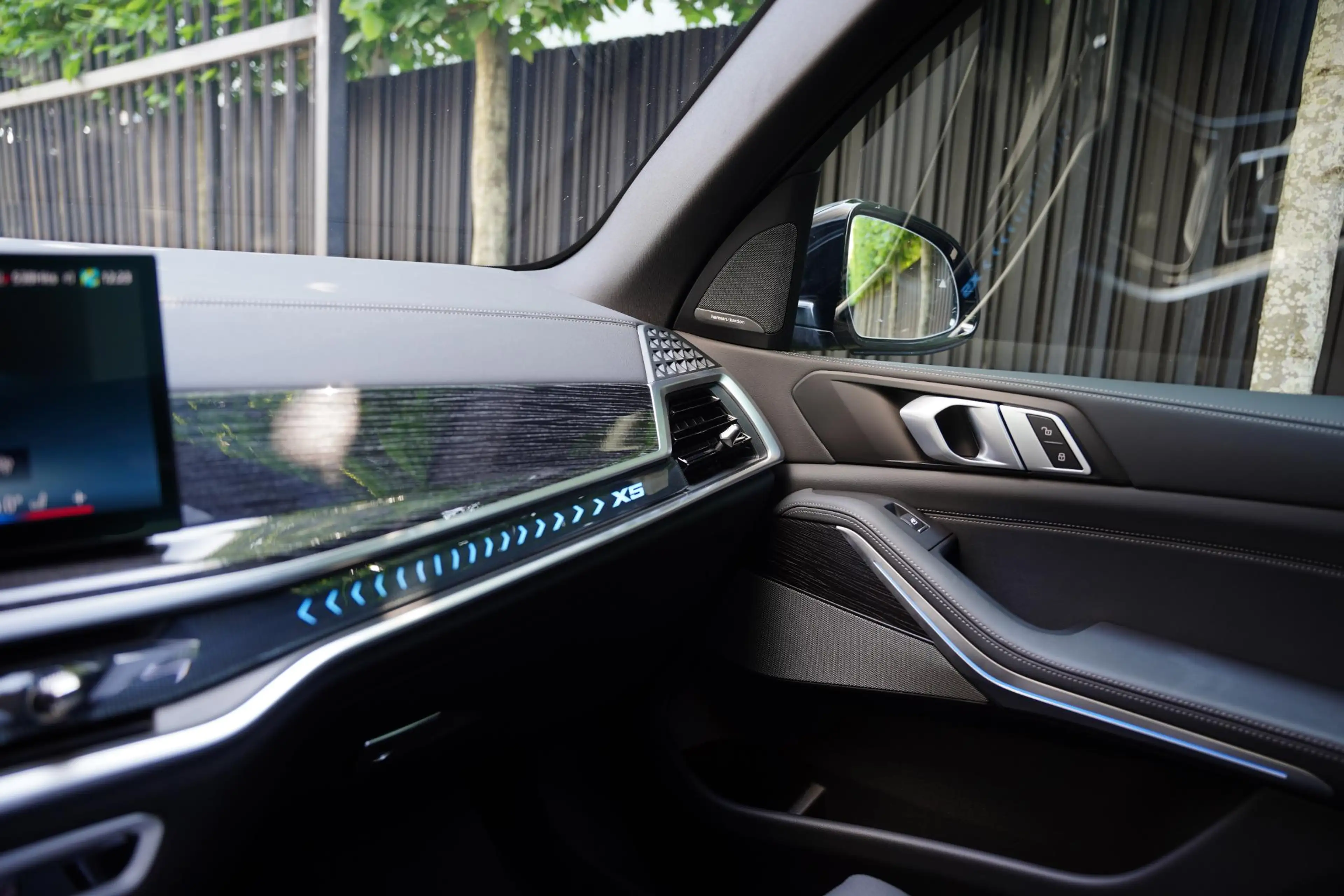 BMW X5 X-Drive 50 E / Harman Kardon / Trekhaak / 22 Inch — photo 18