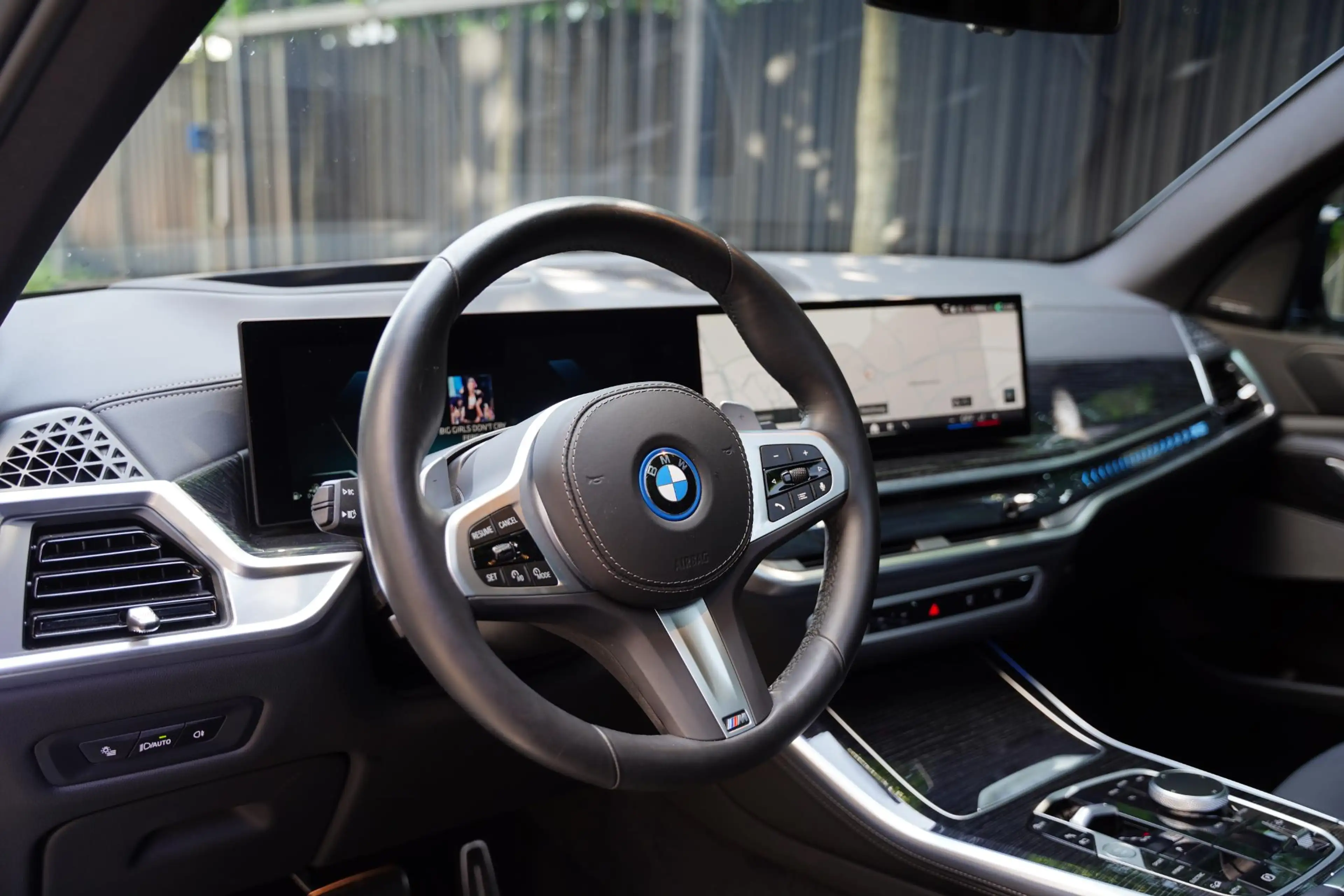 BMW X5 X-Drive 50 E / Harman Kardon / Trekhaak / 22 Inch — photo 4