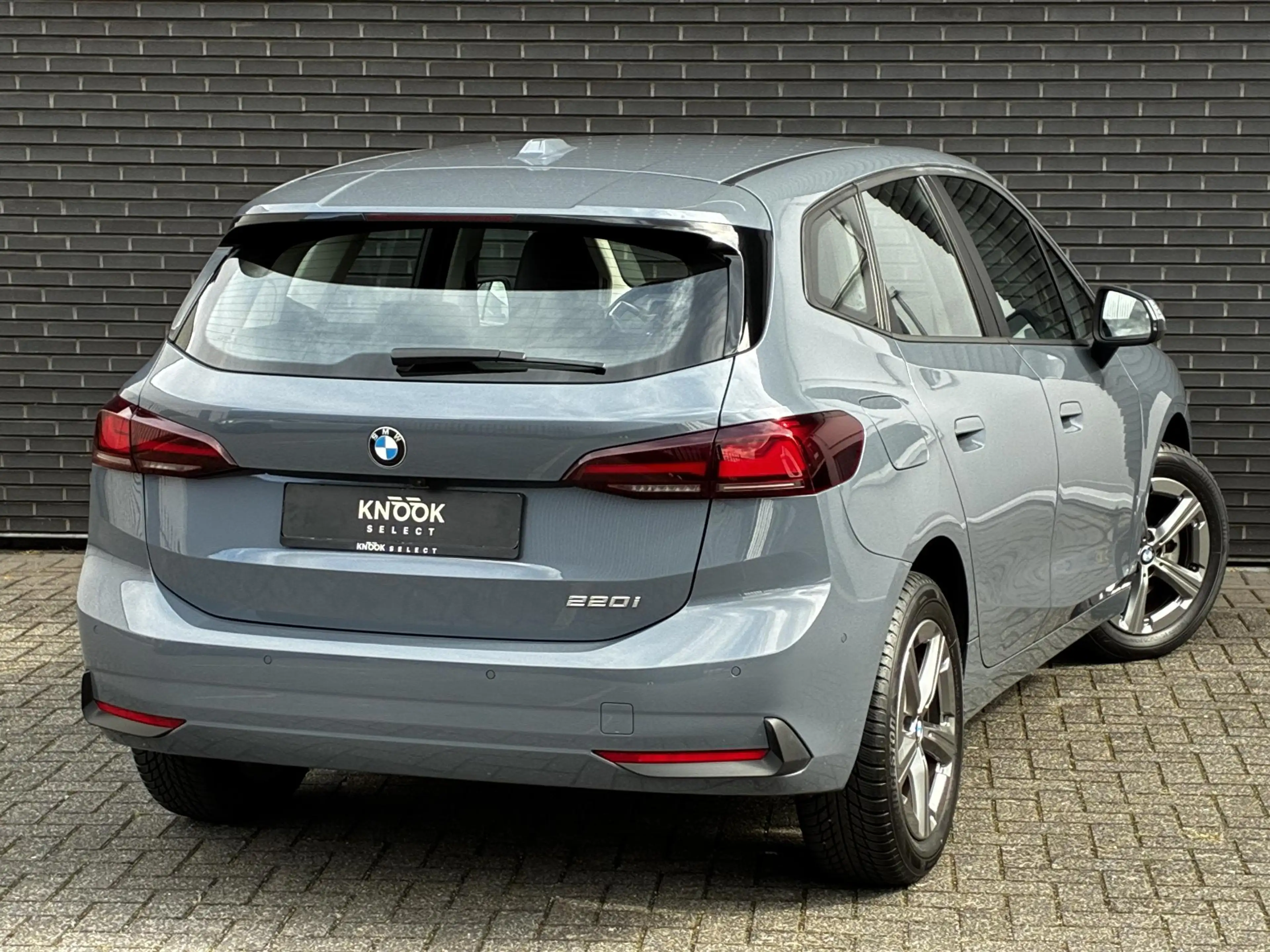 BMW 220 2-serie Active Tourer 220i Automaat / Live Cockpit — photo 4