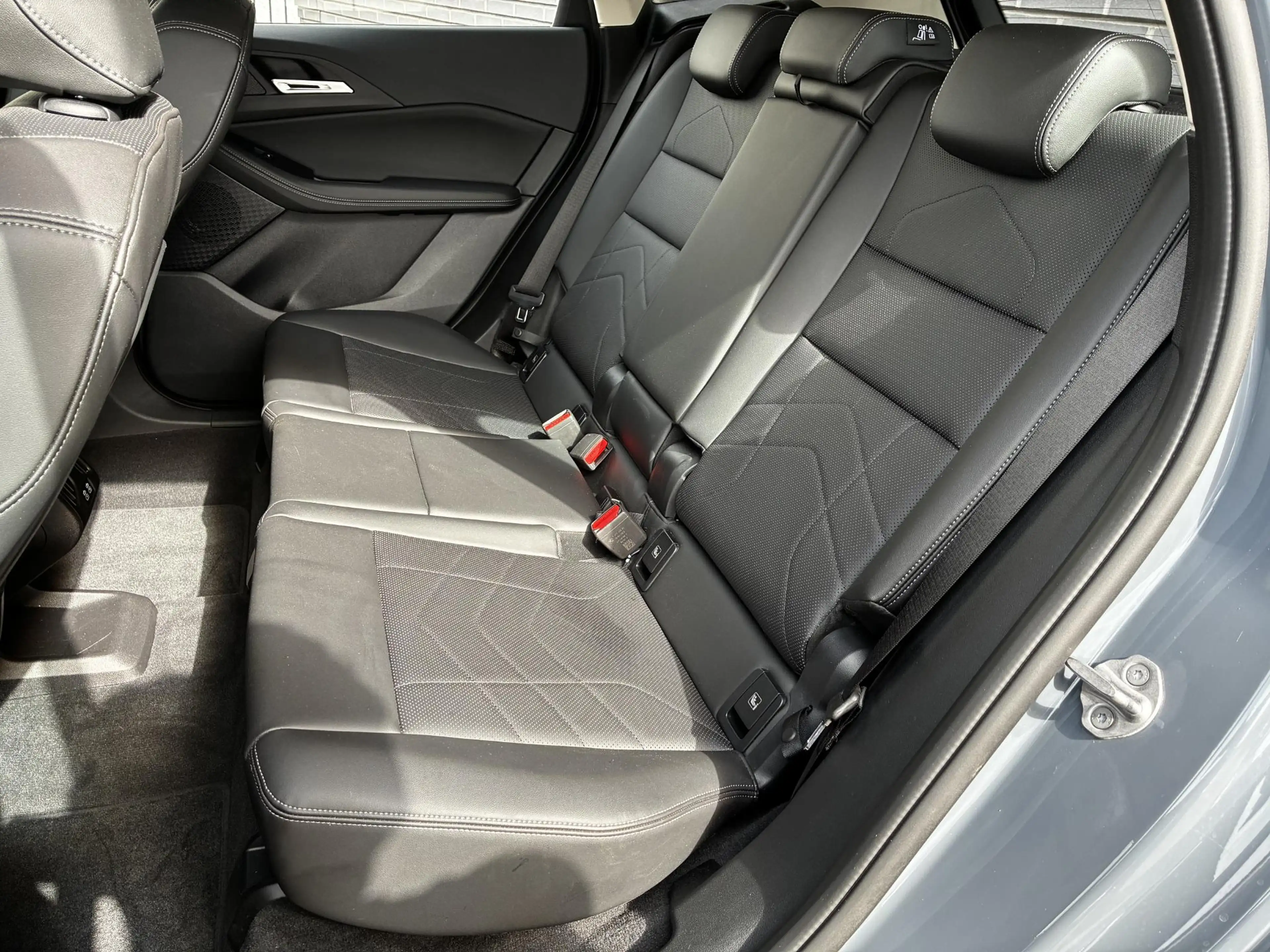 BMW 220 2-serie Active Tourer 220i Automaat / Live Cockpit — photo 14