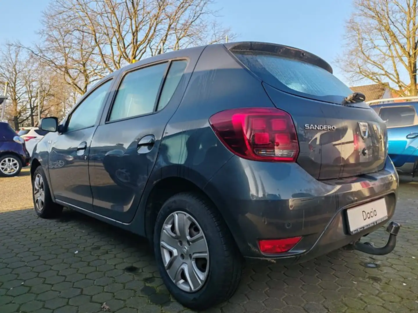 Dacia Sandero Comfort Šedá - 2