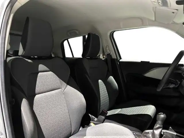 Suzuki Swift view 16