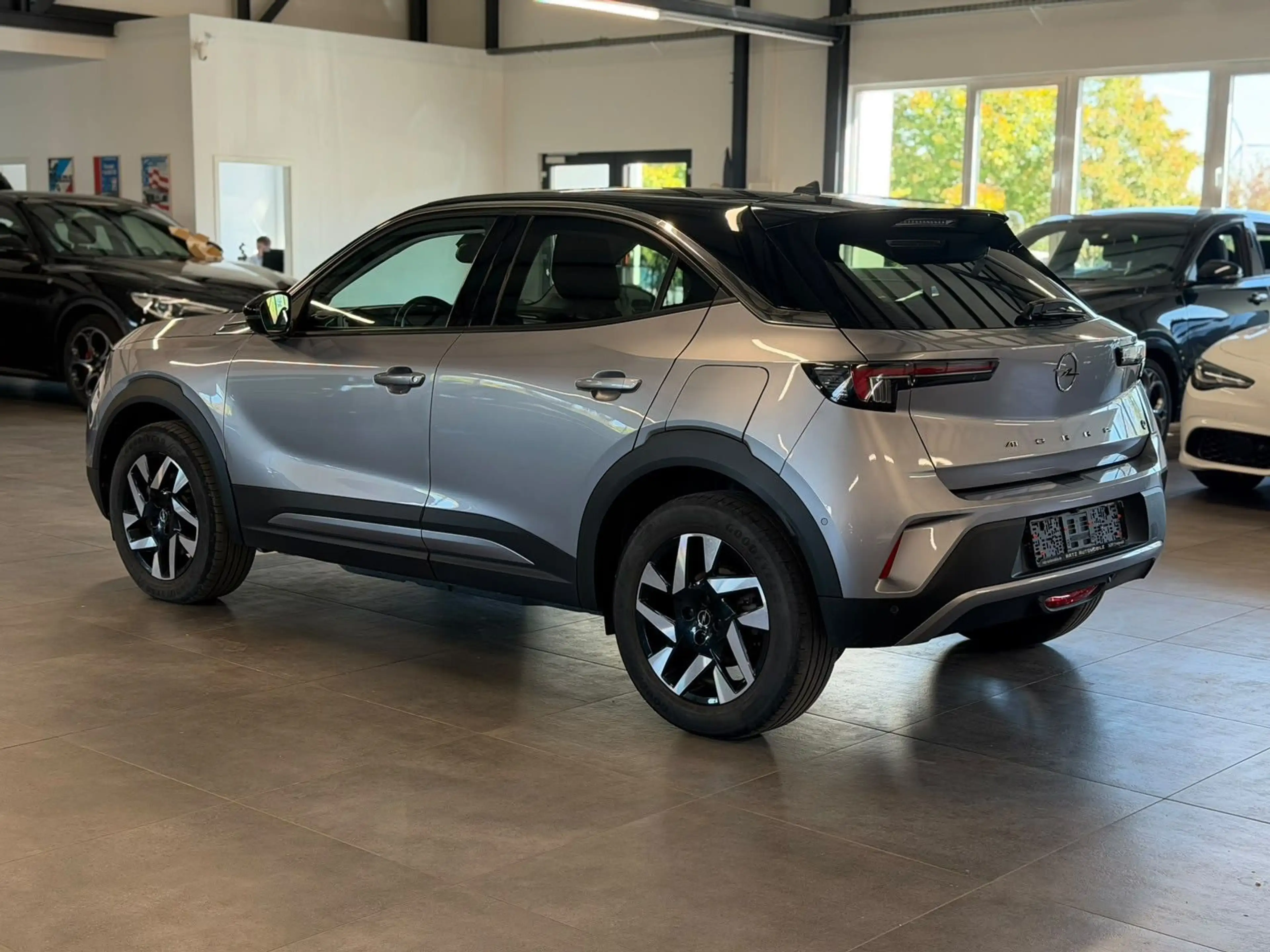 Opel Mokka-E Elegance 11Kw LED+SHZ/LHZ+TEMP+KAM+CARPL — photo 5