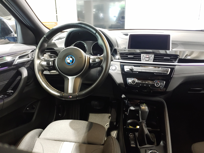 BMW X2 xDrive25e RFK/Sportsitze/DAB/Komf.zugang — photo 10