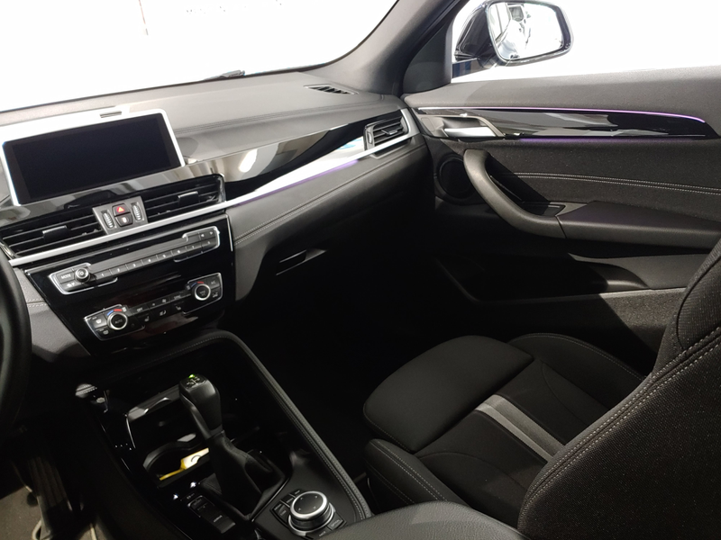 BMW X2 xDrive25e RFK/Sportsitze/DAB/Komf.zugang — photo 11
