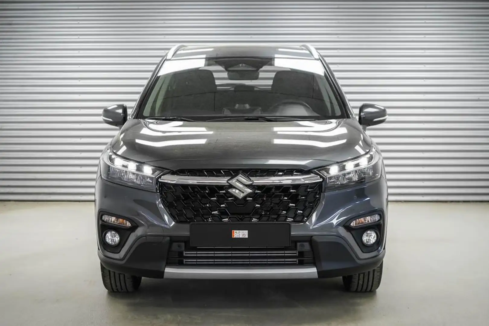 Suzuki S-Cross 1,4 2WD Mild-Hybrid AT GL+ - LAGER 81 kW (110 P... Grau - 2