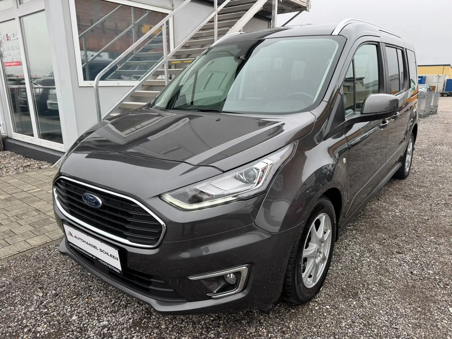 Ford Tourneo Connect 1.5 TDCI Titanium_7 Sitze_Glasdach Gris - 1