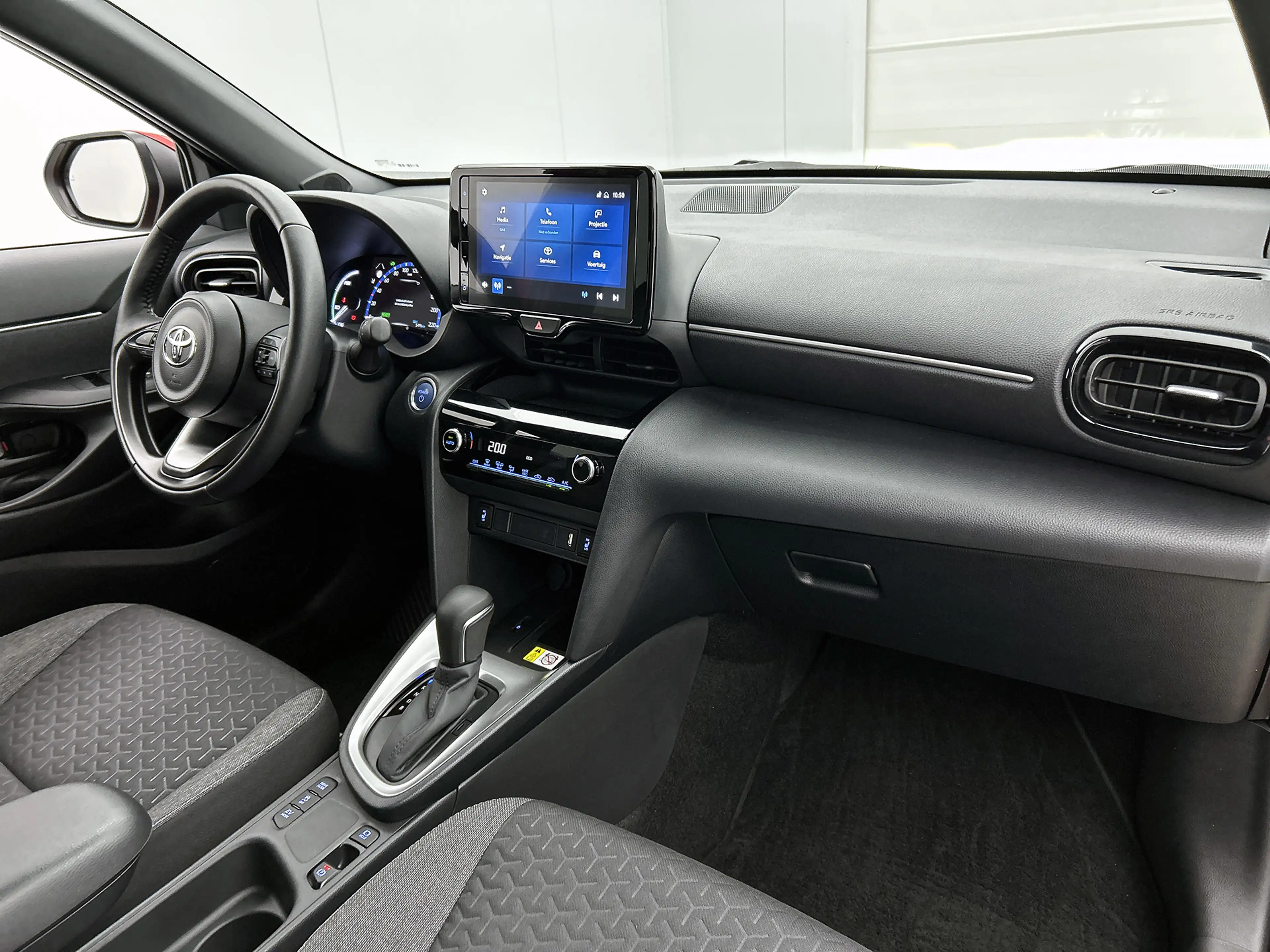 Toyota Yaris Cross 1.5 Hybrid Dynamic | Parkeersensor voor en achter — photo 6