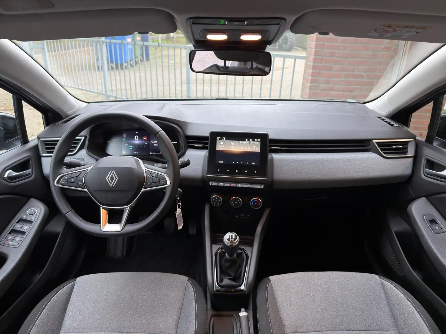 Renault Clio 1.0 TCe 90 GPF evolution Apple Carplay Grijs - 2