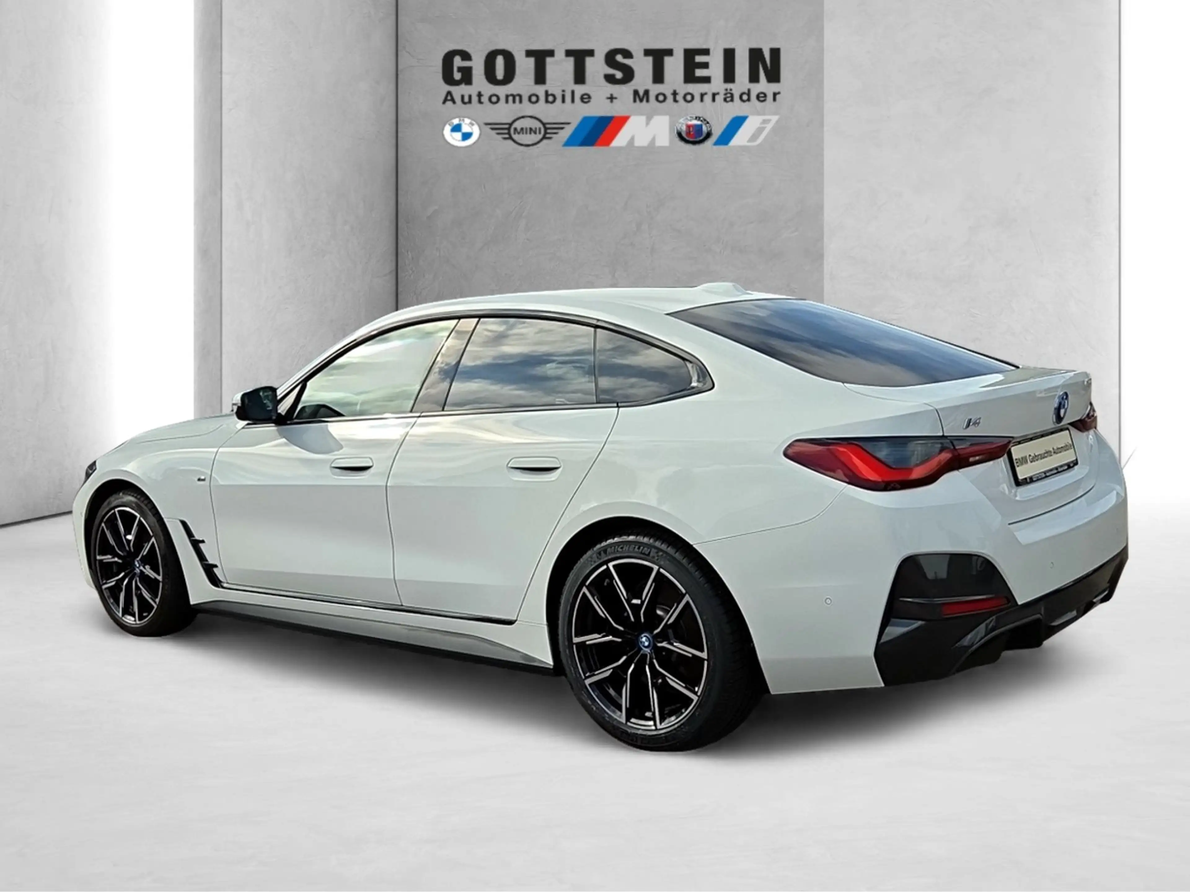 BMW i4 eDrive40 Gran Coupé M Shadow Line M Sportpaket — photo 10