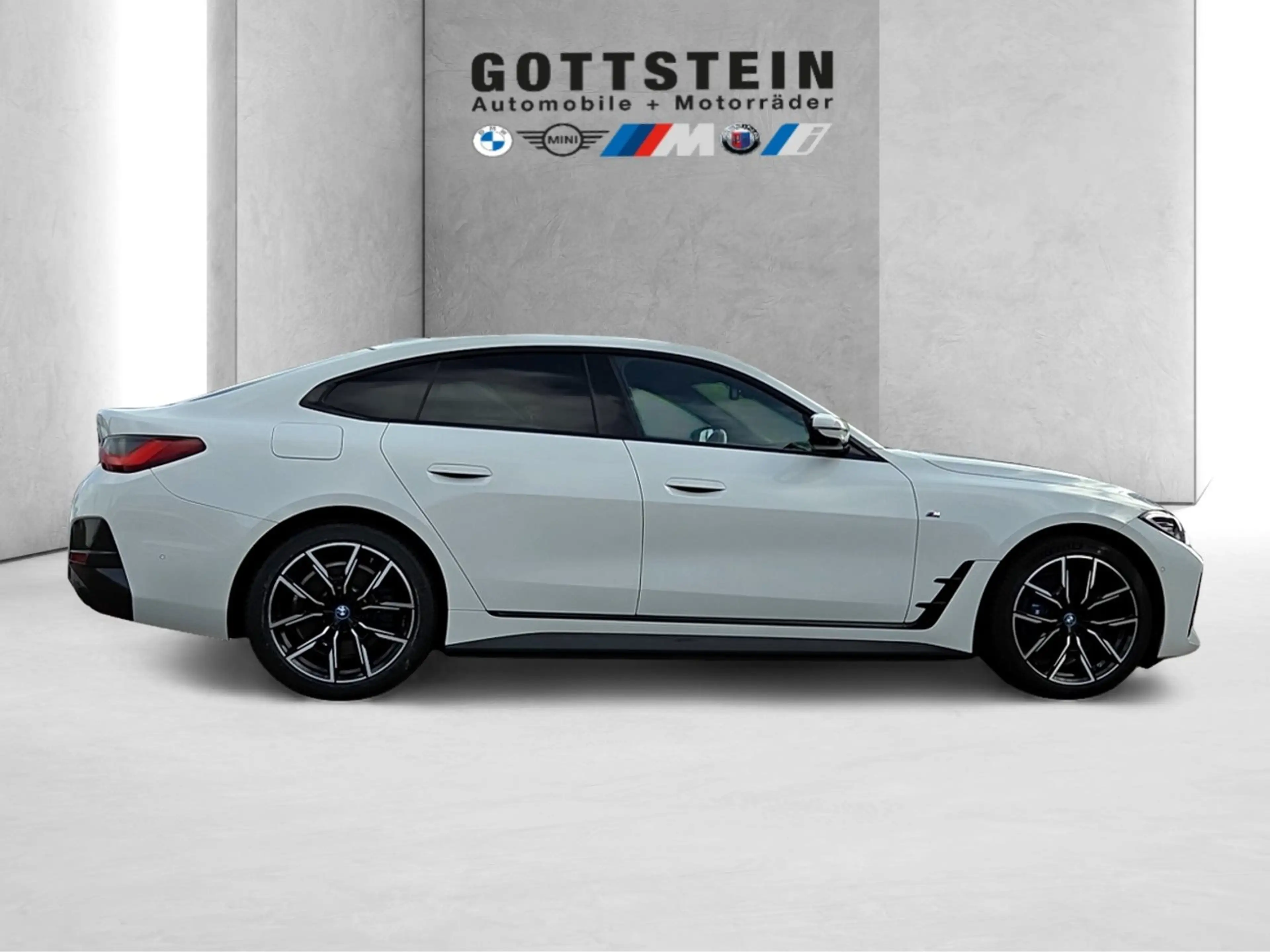BMW i4 eDrive40 Gran Coupé M Shadow Line M Sportpaket — photo 8