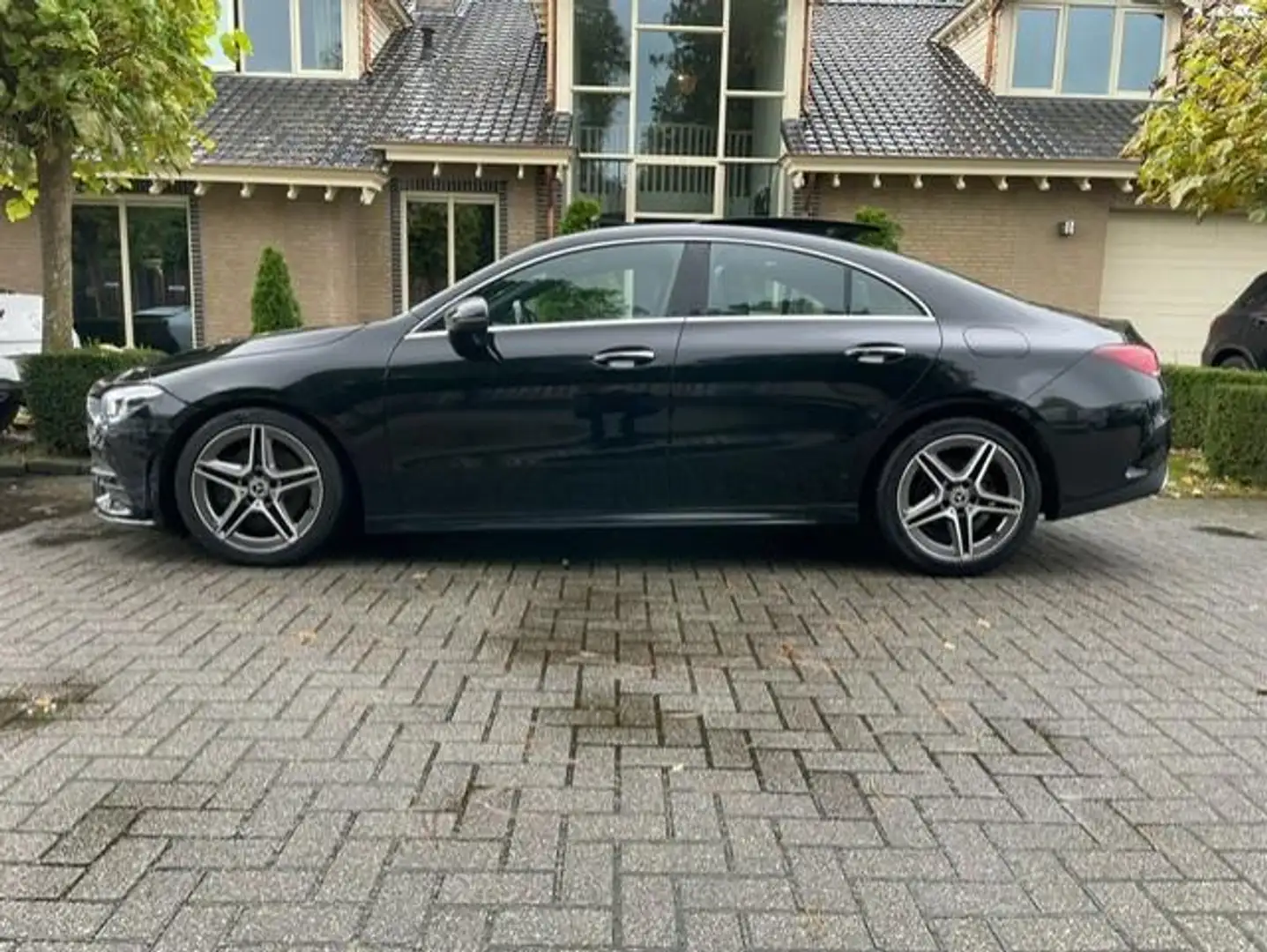 Mercedes-Benz CLA 200 d AMG LINE PANORAMADAK CAMERA NAVI LED Noir - 2