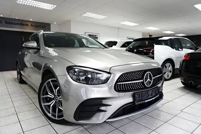 Mercedes-Benz E 400 d 4M 9G AMG Line MBUX WIDE DISTR+ CAM